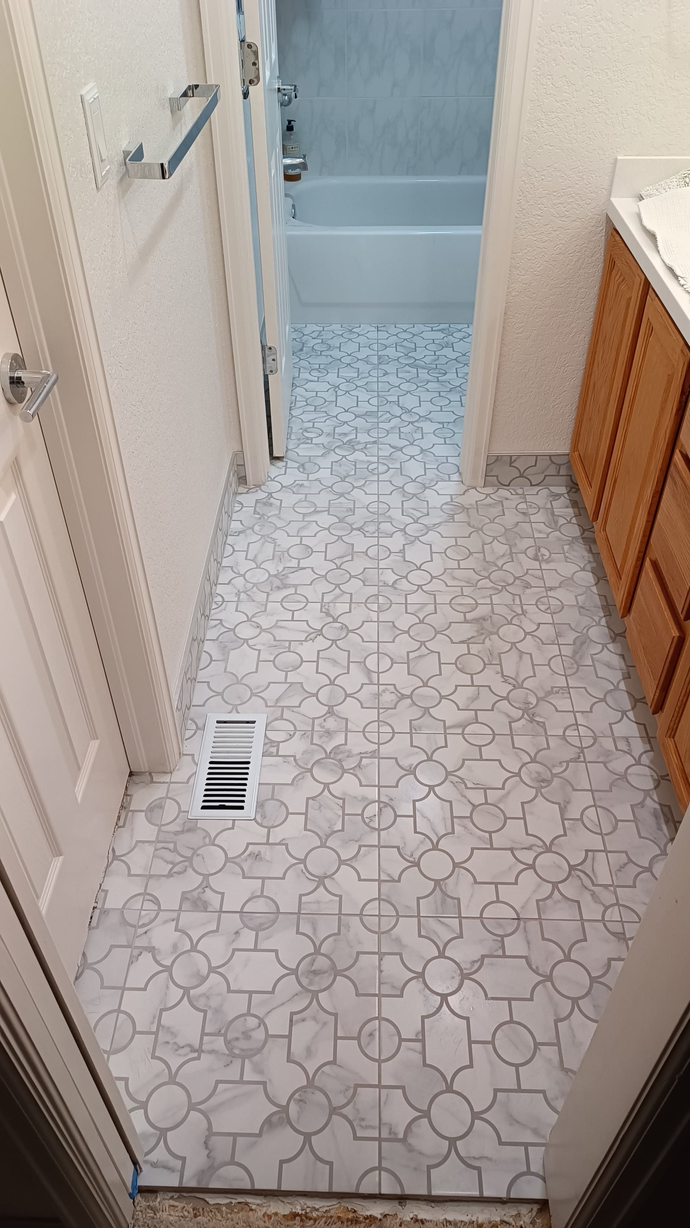 Tile floor bathroom — project photo